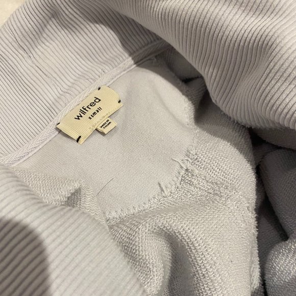 Aritzia wilfred diderot light blue sweater - Picture 3 of 4